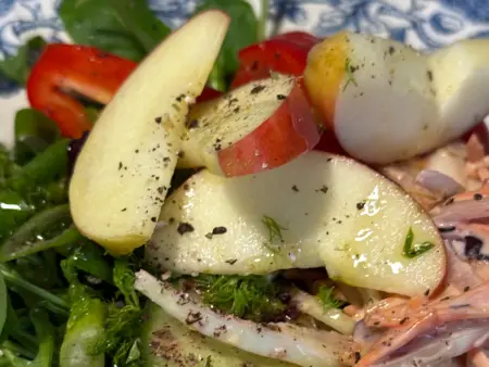 The Shakespeare · Pub · Klein Salat