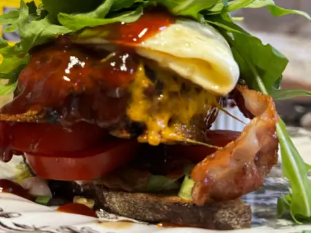 The Shakespeare · Pub · Pub Burger